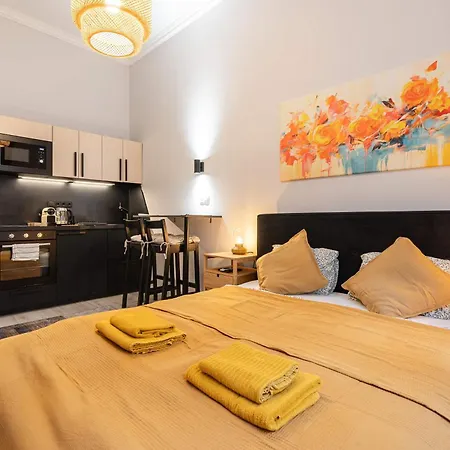 Blush & Gold Boutique B25 - Nr 3 Apartament